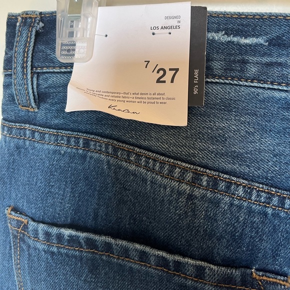 NWT KanCan 90’s Flare Distressed Jeans - Picture 6 of 6
